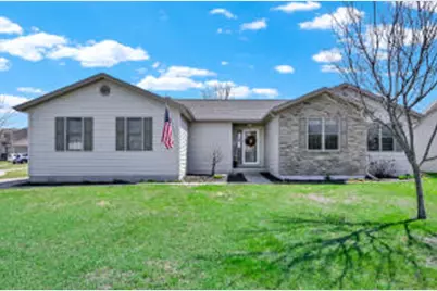 262  Brewster Dr, Lake Mills, WI 53551 - Photo 1