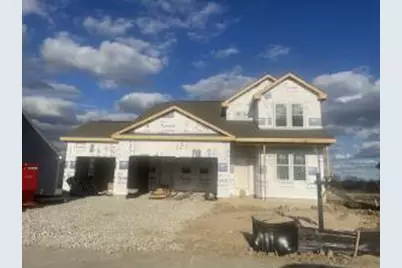 W188N5708  Clover Ln, Menomonee Falls, WI 53051 - Photo 1