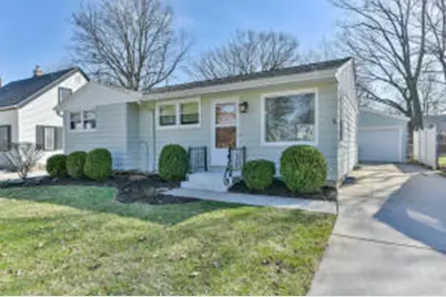 508 N 113th St, Wauwatosa, WI 53226 - Photo 1