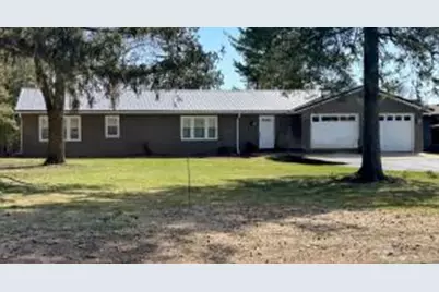 1429  Oconomowoc Ave, Watertown, WI 53094 - Photo 1