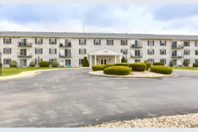 125 N University Dr, West Bend, WI 53095 - Photo 1