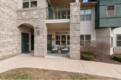 460 N Silverbrook Dr, West Bend, WI 53090 - Photo 1