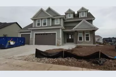 1539  Creekview Ct, Oconomowoc, WI 53066 - Photo 1