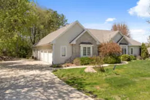 W6250 Apple Ln, Koshkonong, WI 53538 - Photo 1