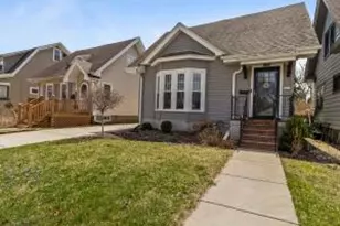 2007 E Jarvis St, Shorewood, WI 53211 - Photo 1