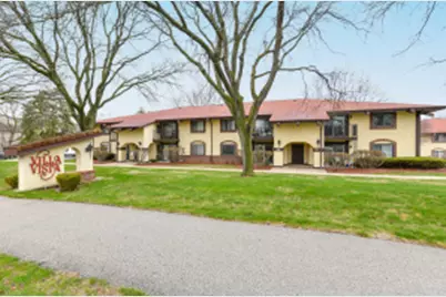 N82W13506  Fond Du Lac Ave, Menomonee Falls, WI 53051 - Photo 1