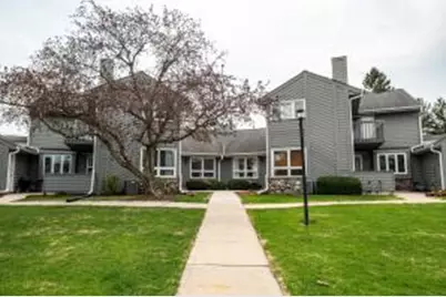 15609 W Brook Dr, New Berlin, WI 53151 - Photo 1