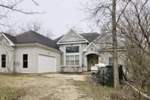 1835 N Davies Dr, Summit, WI 53066 - Photo 1