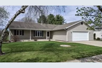 614  Woodbridge Trl, Watertown, WI 53094 - Photo 1