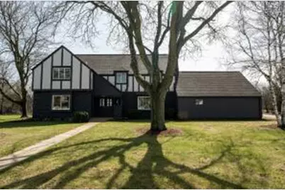 909  Old Tower Rd, Oconomowoc, WI 53066 - Photo 1