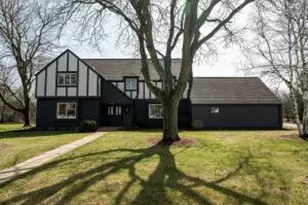 909 Old Tower Rd, Oconomowoc, WI 53066 - Photo 1