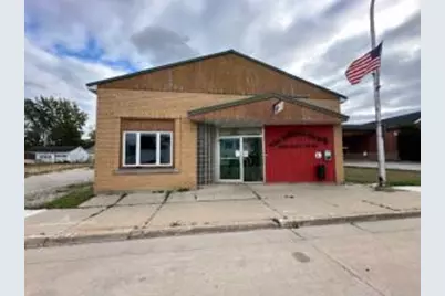 208 E Main St, Gillett, WI 54124 - Photo 1