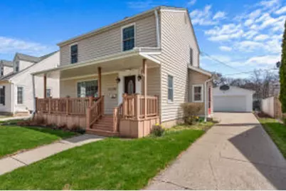 5130 N Shoreland Ave, Whitefish Bay, WI 53217 - Photo 1