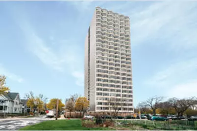 2525 S Shore Dr, Milwaukee, WI 53207 - Photo 1