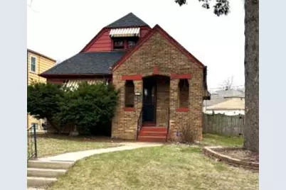 4637 W Scranton Pl, Milwaukee, WI 53216 - Photo 1
