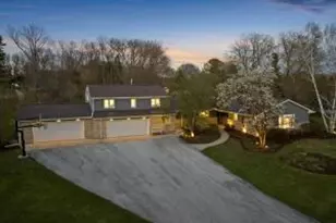 9010 N Tennyson Dr, Bayside, WI 53217 - Photo 1