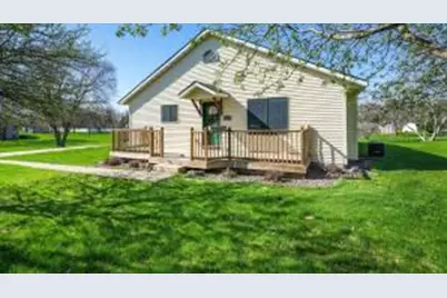 506  Birch St, Hixton, WI 54635 - Photo 1