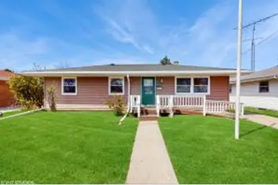 2818  Brentwood Dr, Racine, WI 53403 - Photo 1