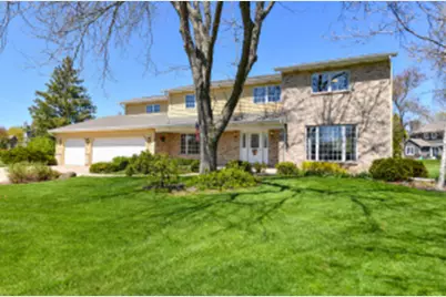 4590 S Caldwell Ct, New Berlin, WI 53151 - Photo 1