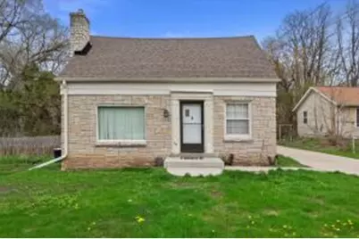 8104 N 44th St, Brown Deer, WI 53223 - Photo 1