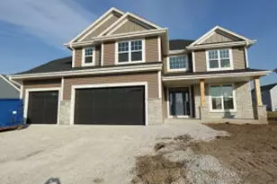 1591 Creekview Ln, Oconomowoc, WI 53066 - Photo 1