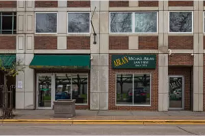 411  King St, La Crosse, WI 54601 - Photo 1