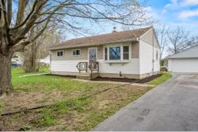 3733 E Becker Rd, Oak Creek, WI 53154 - Photo 1