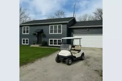 N3413  Queen Rd, Geneva, WI 53147 - Photo 1