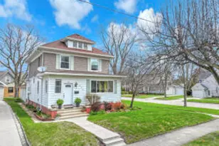 108 Lake Ct, Sheboygan, WI 53081 - Photo 1