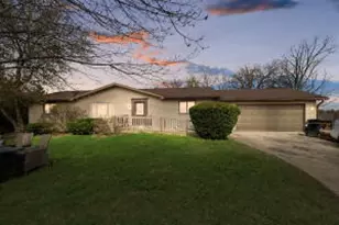 1222 Winged Foot Dr, Twin Lakes, WI 53181 - Photo 1