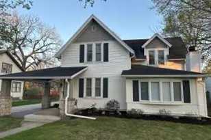 323 E Capitol Dr, Hartland, WI 53029 - Photo 1