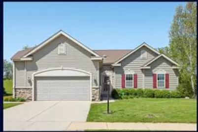 730  Summerset Dr, Johnson Creek, WI 53038 - Photo 1