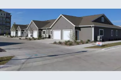 1313  Hagar St, La Crosse, WI 54603 - Photo 1