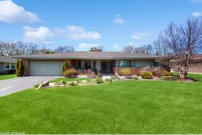 7421 N Crossway Rd, Fox Point, WI 53217 - Photo 1