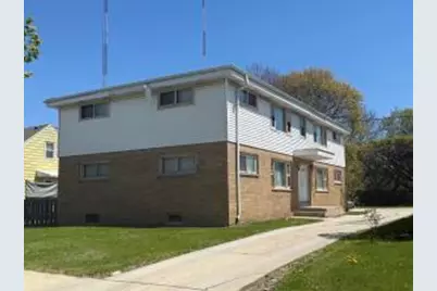 5050 N 19th St, Milwaukee, WI 53209 - Photo 1
