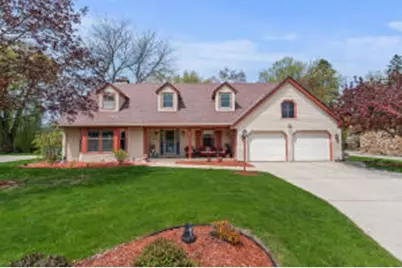 6521 N Hyacinth Ln, Glendale, WI 53217 - Photo 1