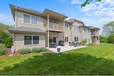 957  Autumn Ridge Ln, Hartford, WI 53027 - Photo 1