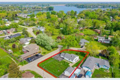 25087 W Claridan Ave, Antioch, IL 60002 - Photo 1