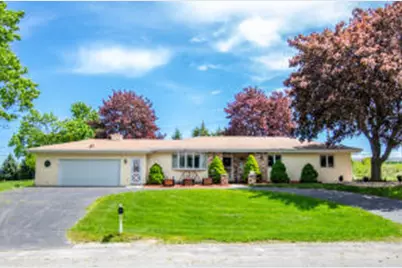 311  Hillcrest Dr, Beaver Dam, WI 53916 - Photo 1