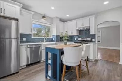 1511  Chestnut St, South Milwaukee, WI 53172 - Photo 1