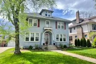 3921 N Stowell Ave, Shorewood, WI 53211 - Photo 1