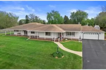 4531  Tabor Rd, Racine, WI 53402 - Photo 1