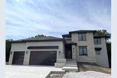 N66W21223  Sagebrush Dr, Menomonee Falls, WI 53051 - Photo 1
