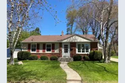 2430 E Bottsford Ave, Saint Francis, WI 53235 - Photo 1