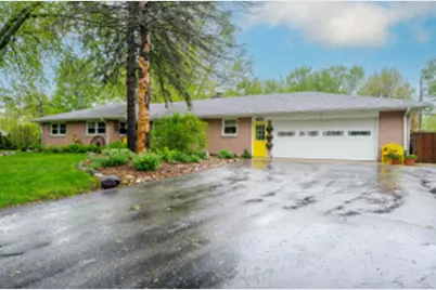 5211 S La Salle Dr, New Berlin, WI 53151 - Photo 1