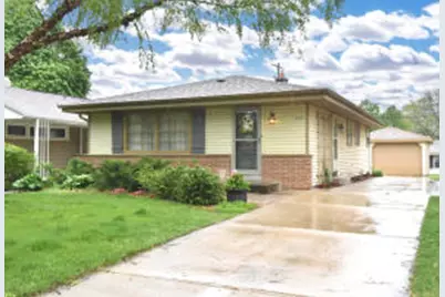 2506 N 116th St, Wauwatosa, WI 53226 - Photo 1
