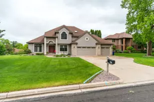 631 L Hauser Rd, Onalaska, WI 54650 - Photo 1