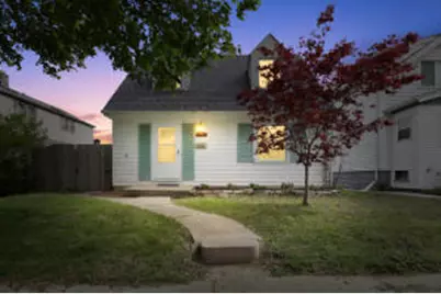 3927 E Cudahy Ave, Cudahy, WI 53110 - Photo 1