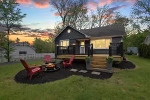 71 Menomonee St, Williams Bay, WI 53191 - Photo 1