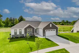 1200 Mamerow Ln, Oconomowoc, WI 53066 - Photo 1